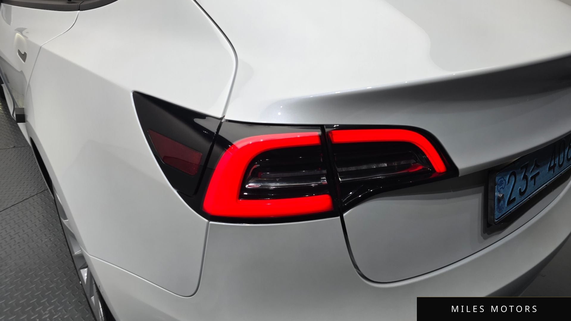 Tesla Model 3 2021 — миниатюра 9