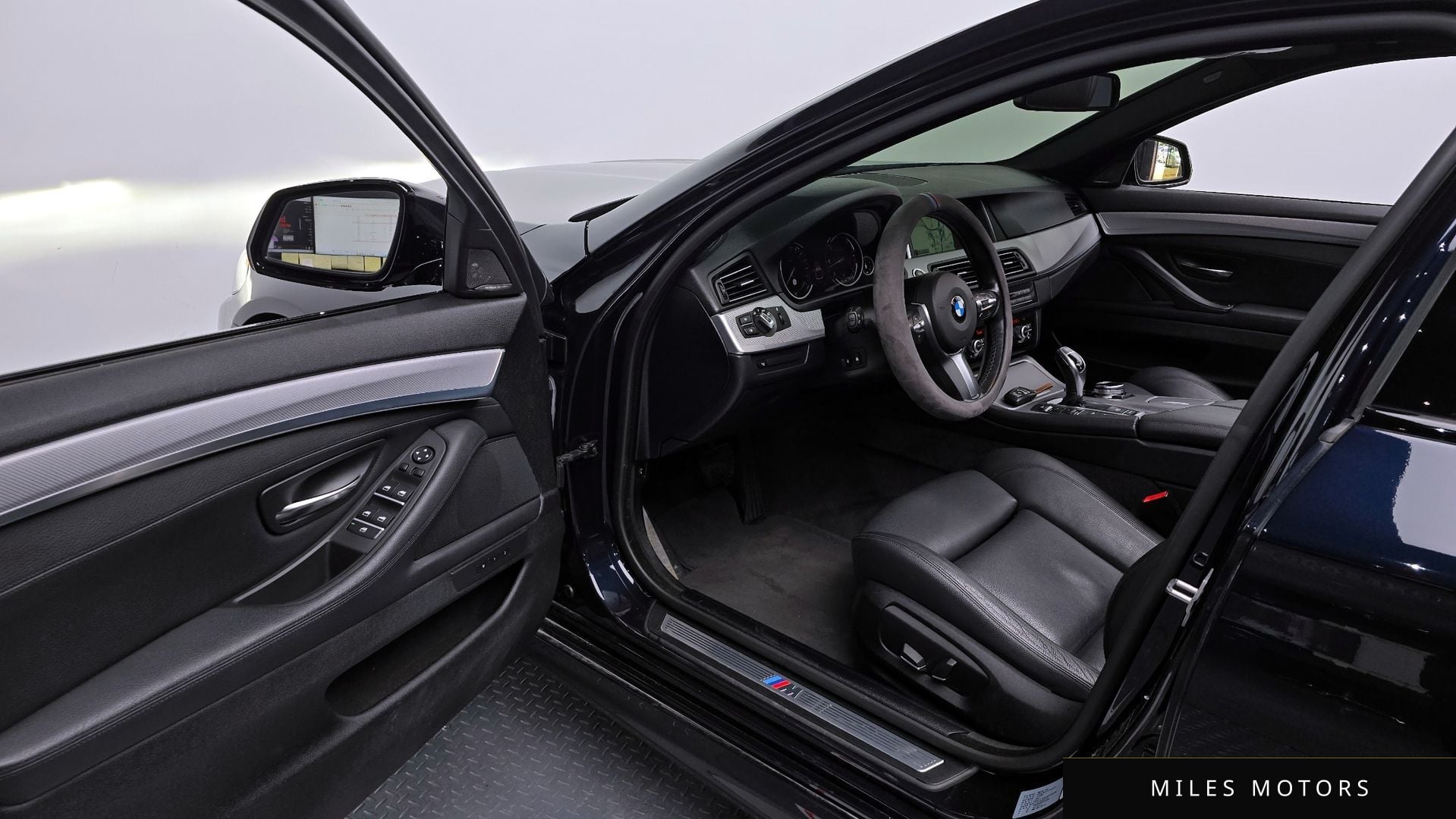 BMW 5 Series (F10) 2014 — миниатюра 12