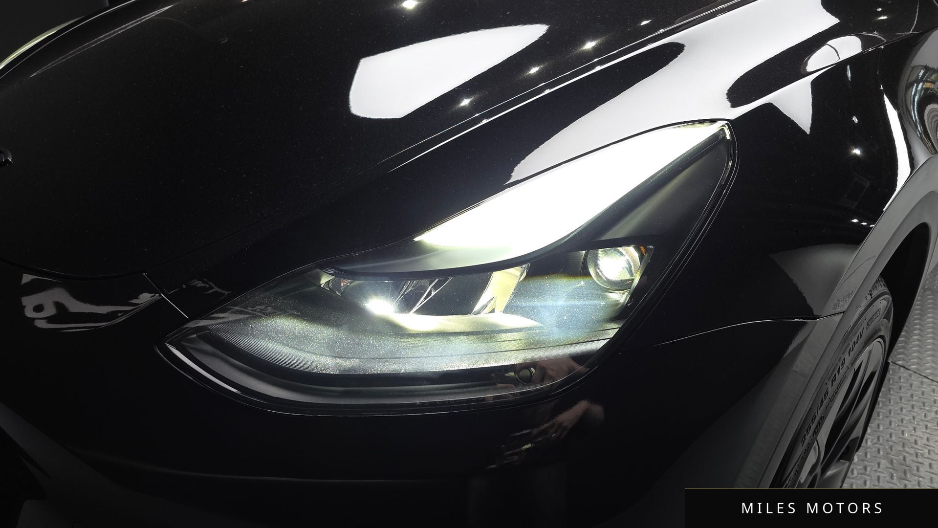 Tesla Model Y 2024 — миниатюра 8