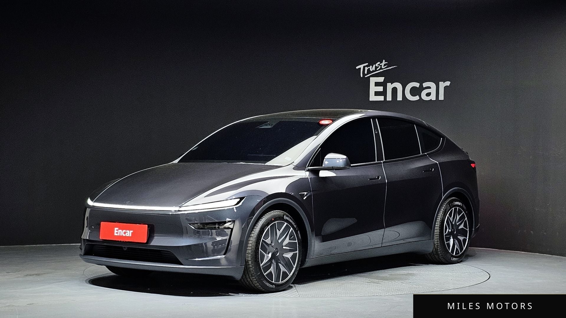 Tesla Model Y 2026