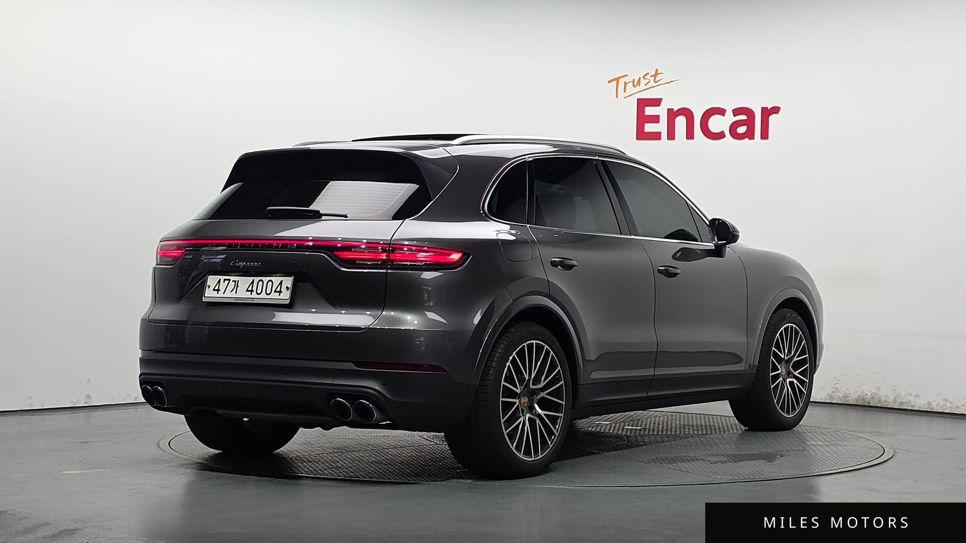 Porsche Cayenne 2019 — миниатюра 2