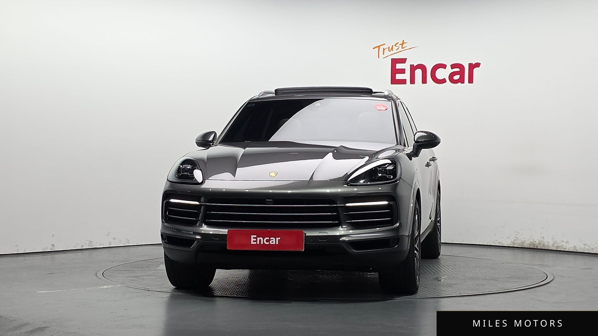 Porsche Cayenne 2019 — миниатюра 3