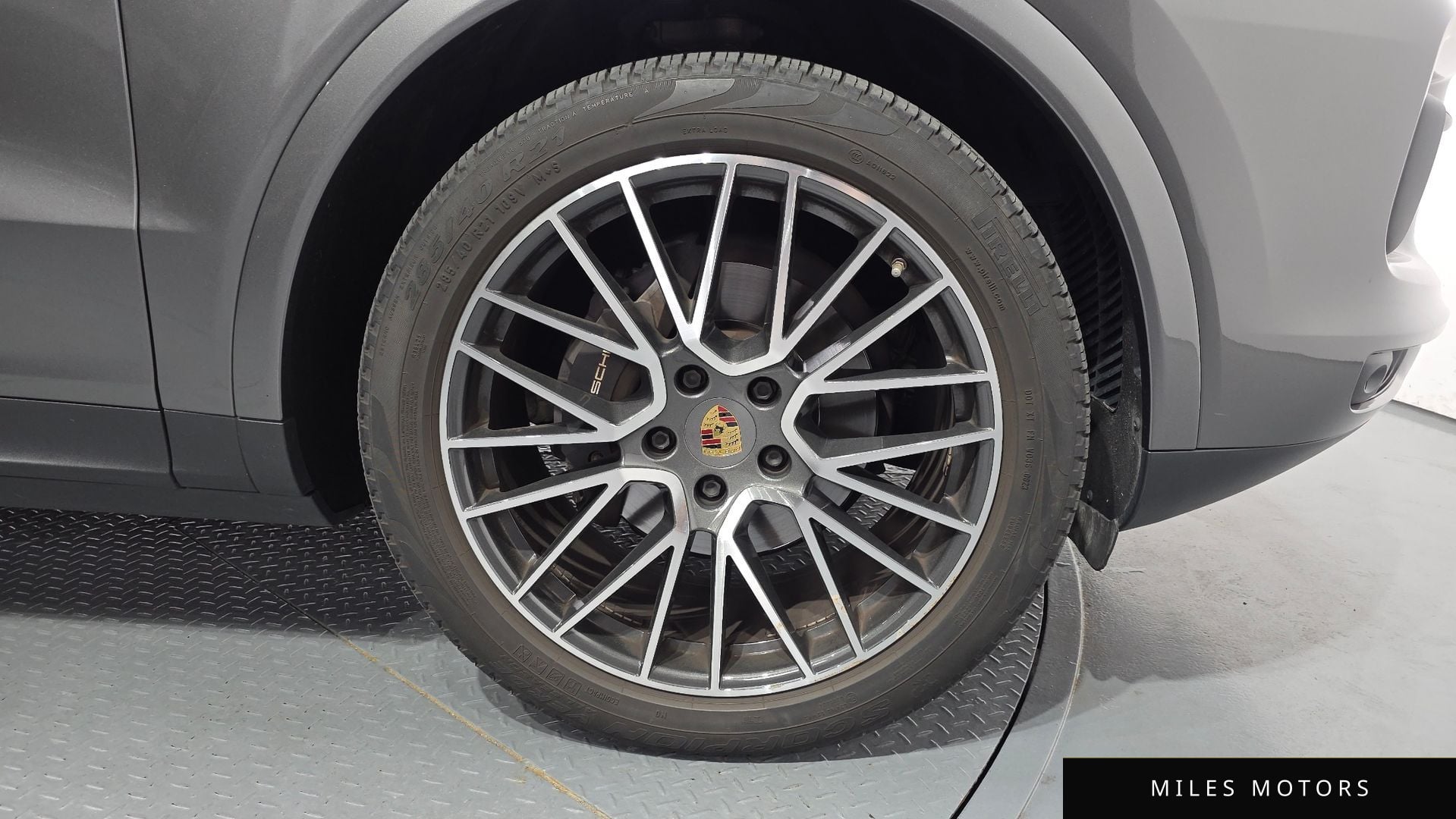 Porsche Cayenne 2019 — миниатюра 7