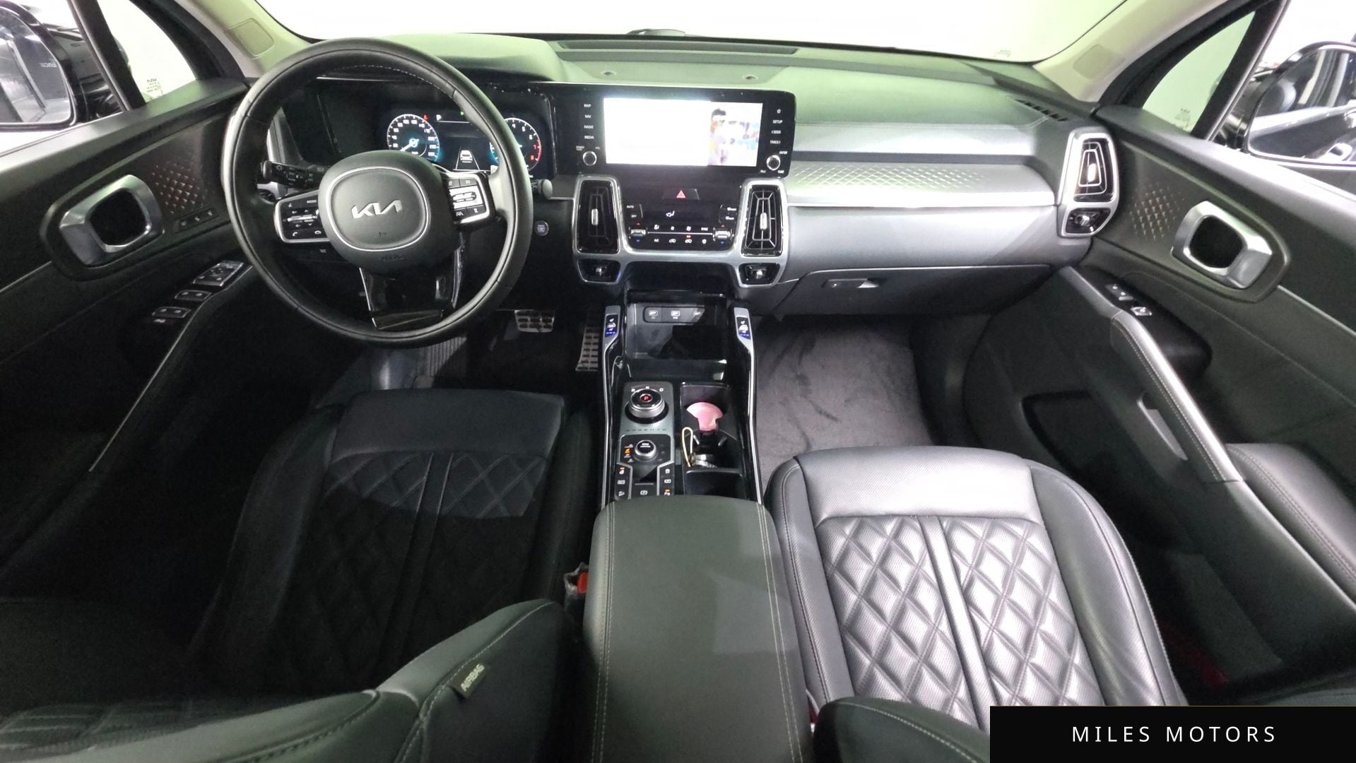 Kia Sorento 2023 — миниатюра 9