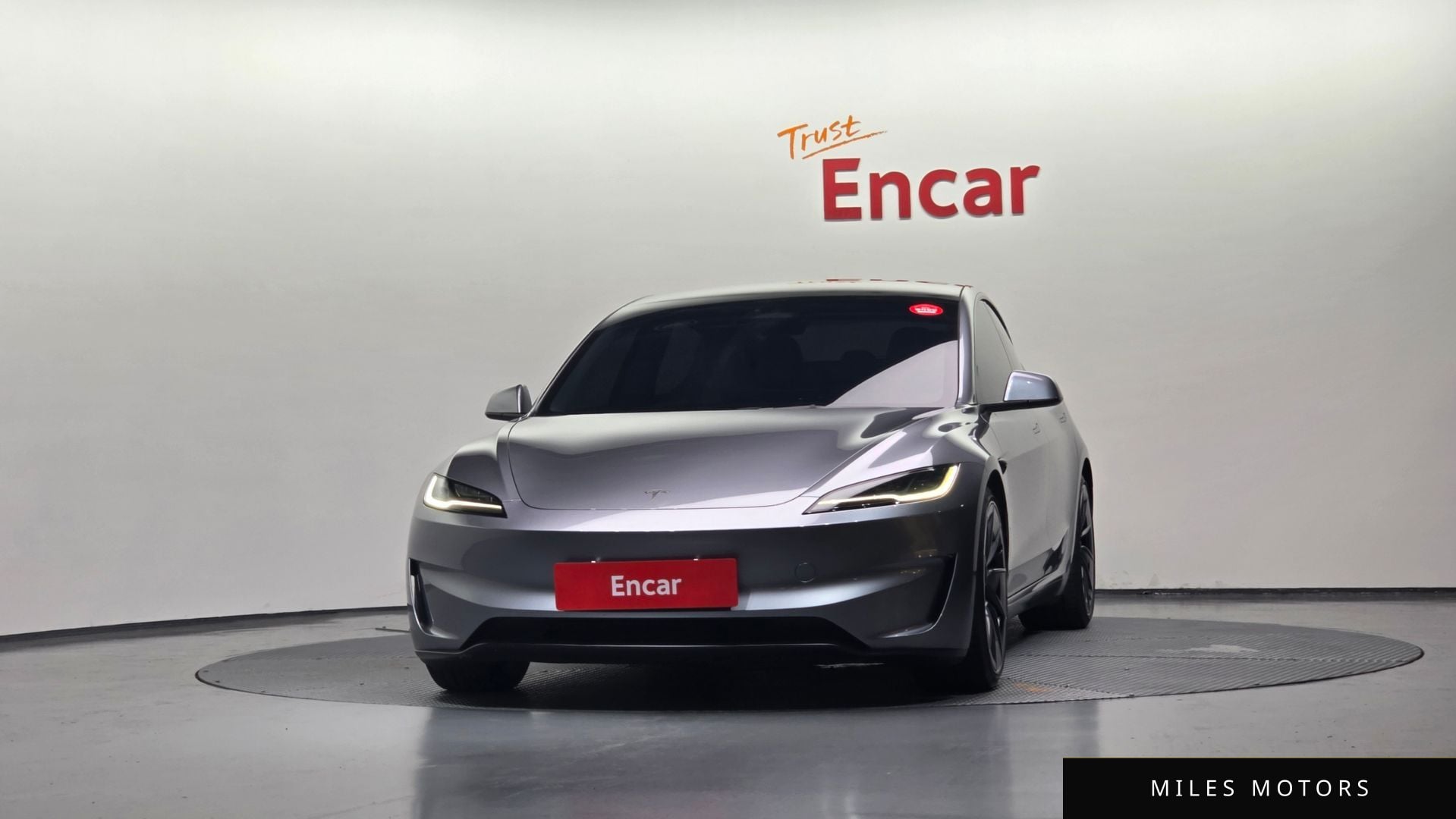 Tesla Model 3 2024 — миниатюра 3