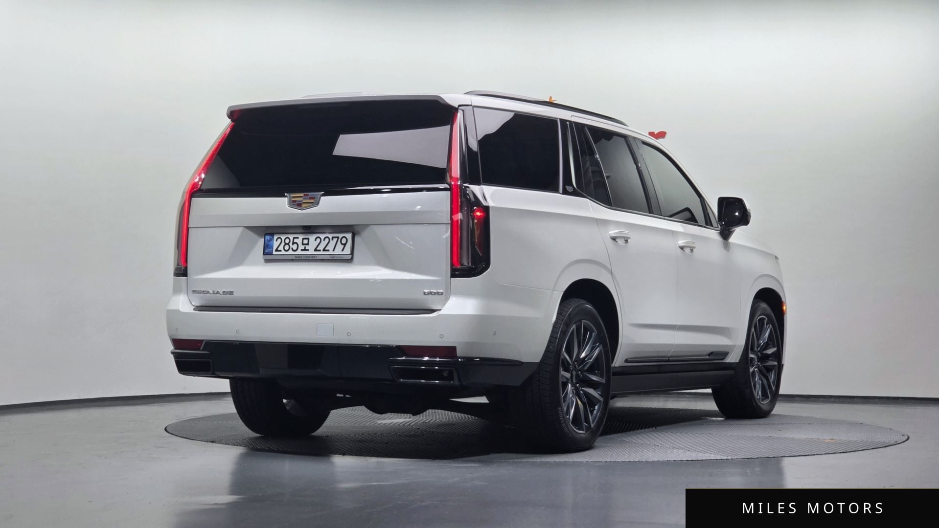 Cadillac Escalade 2021 — миниатюра 2