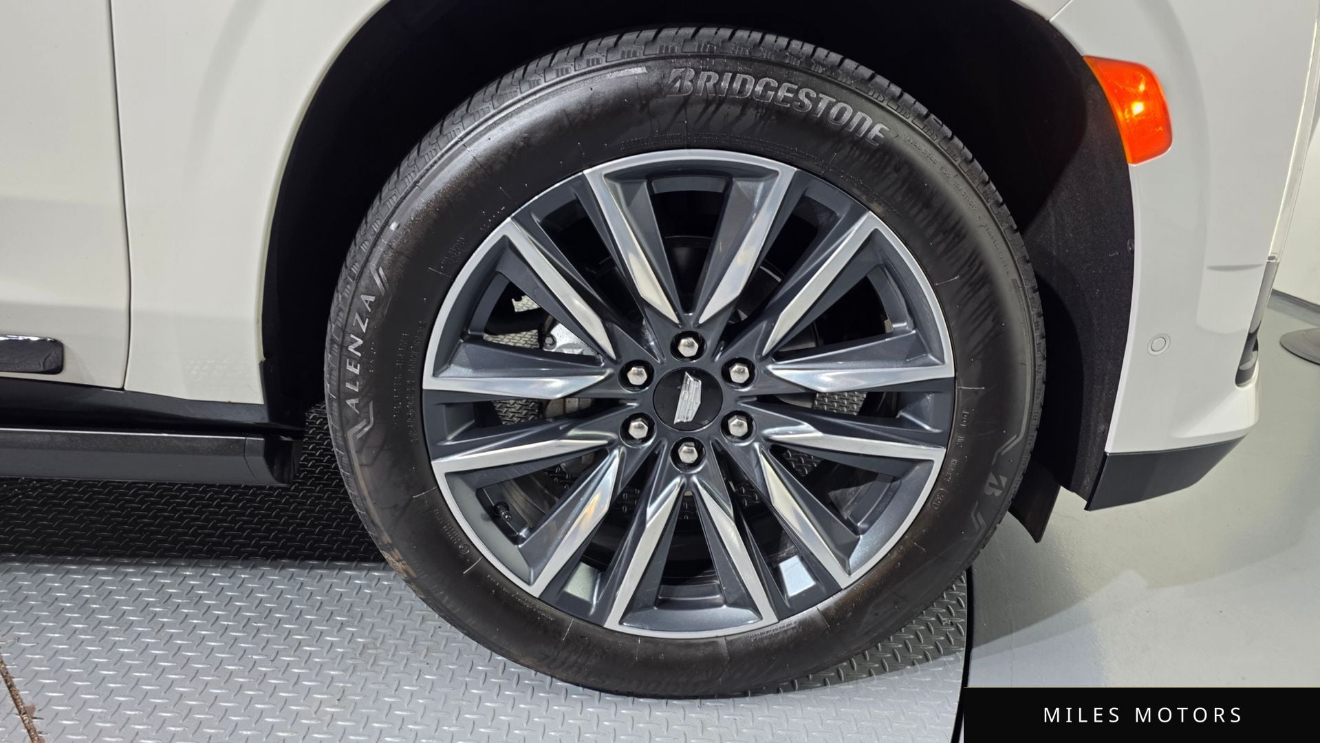 Cadillac Escalade 2021 — миниатюра 7
