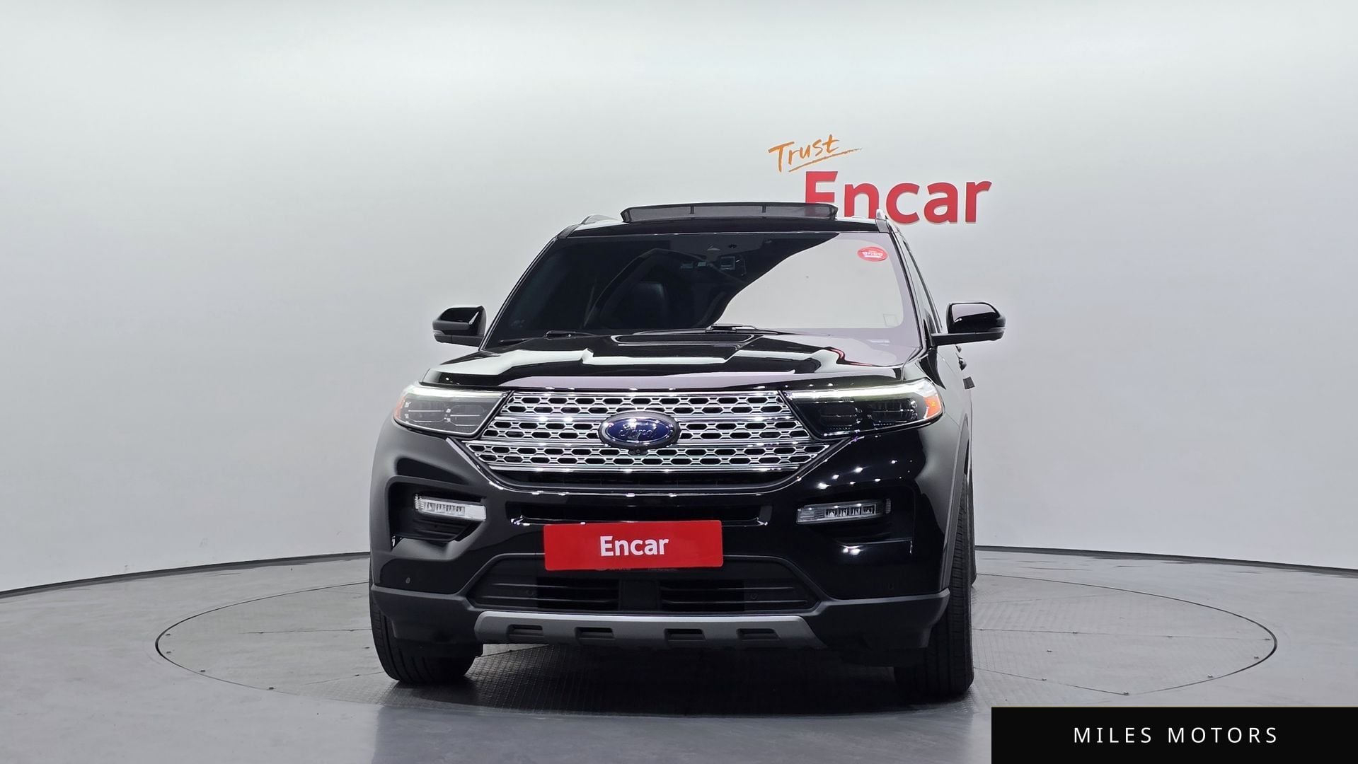 Ford Explorer 2020 — миниатюра 3