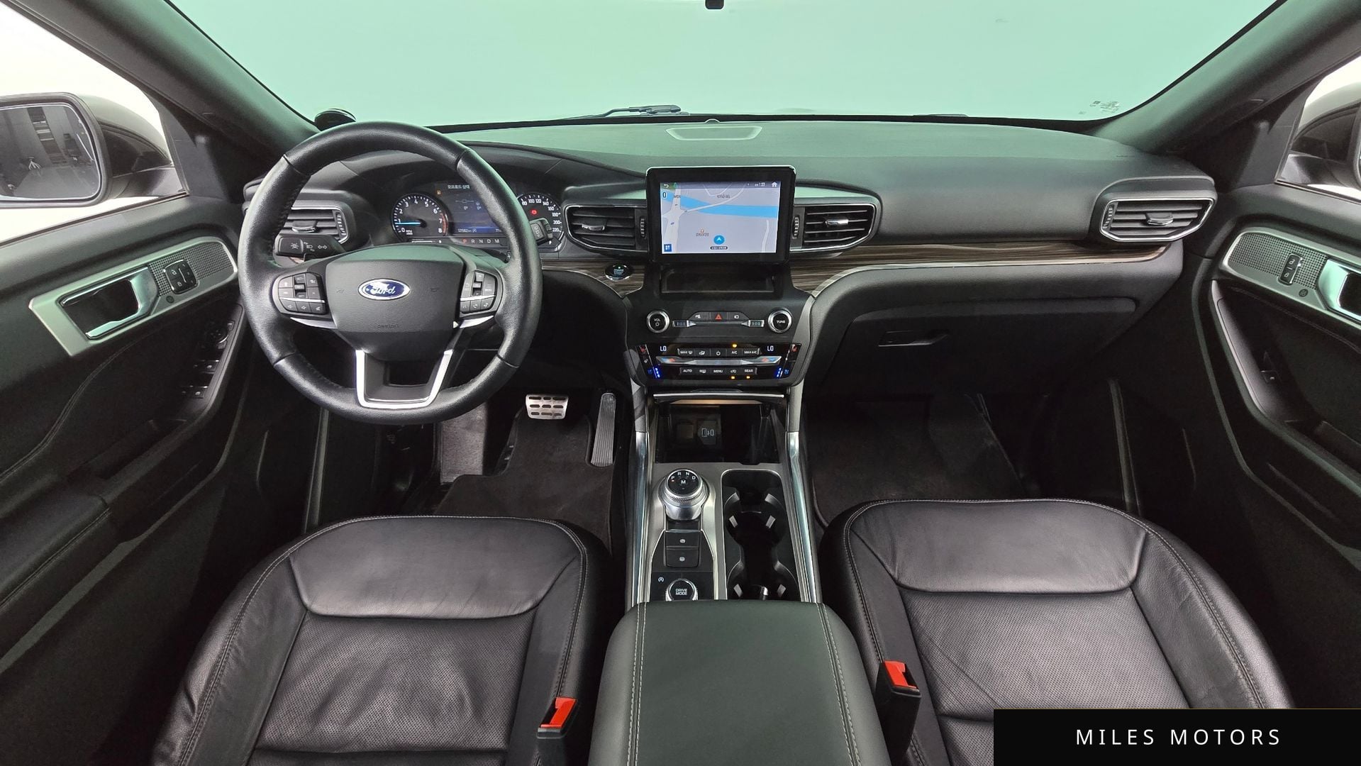 Ford Explorer 2020 — миниатюра 7