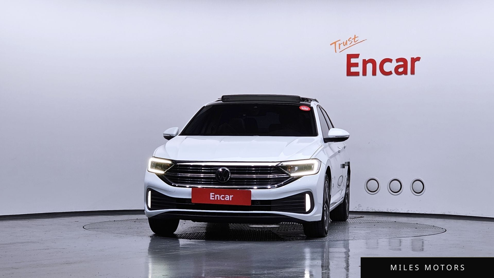 Volkswagen Jetta 2023 — миниатюра 3