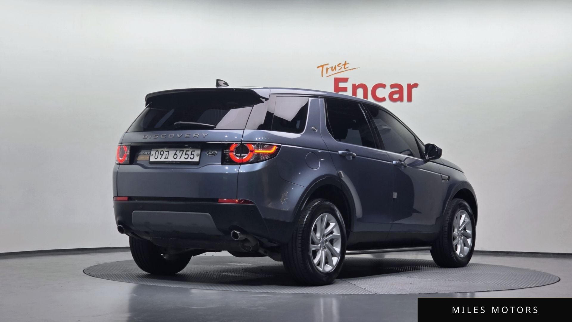 Land Rover Discovery Sport 2019 — миниатюра 2