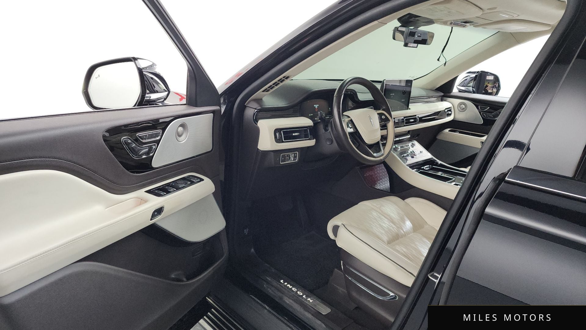 Lincoln Aviator 2020 — миниатюра 10