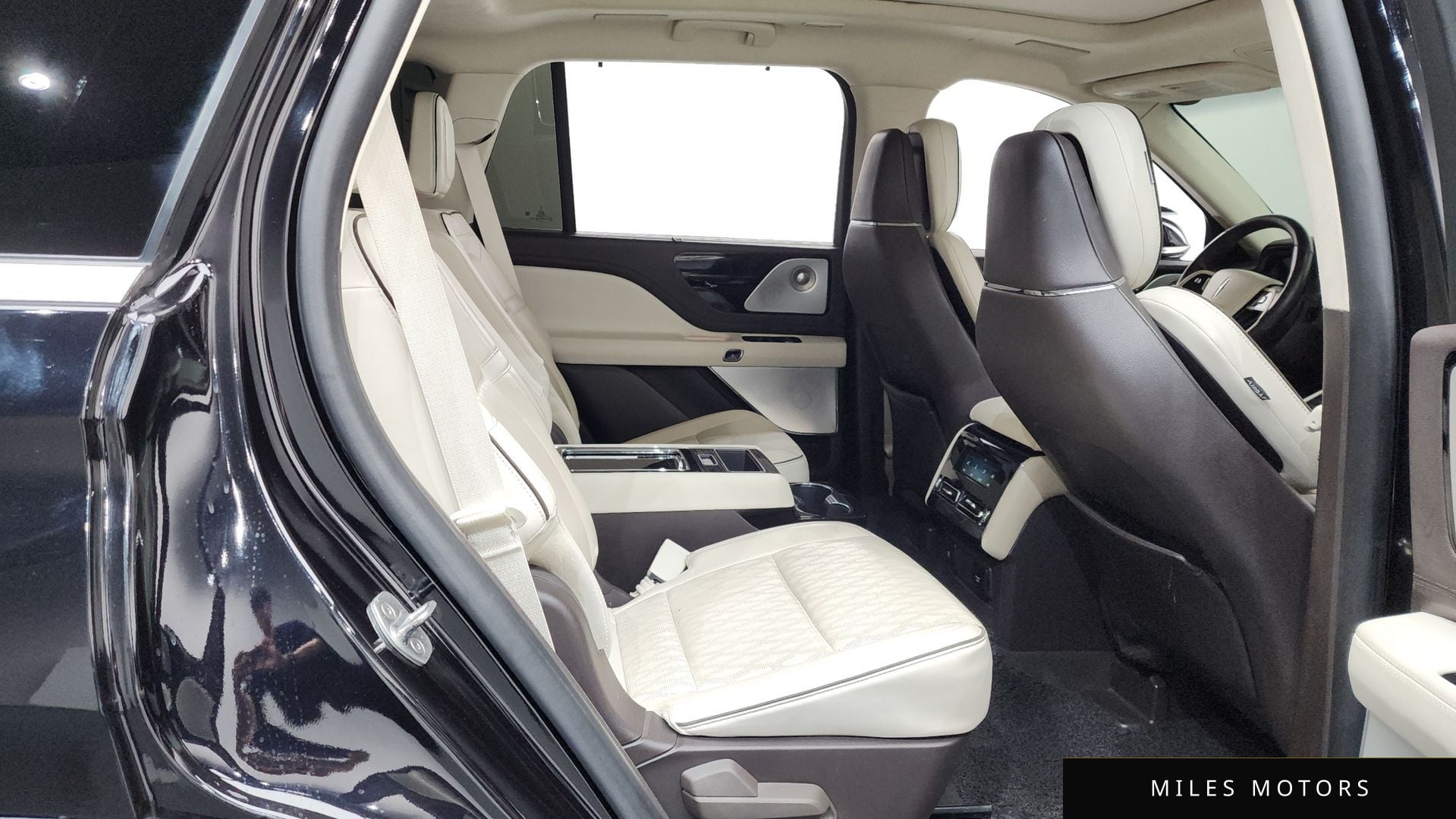 Lincoln Aviator 2020 — миниатюра 11