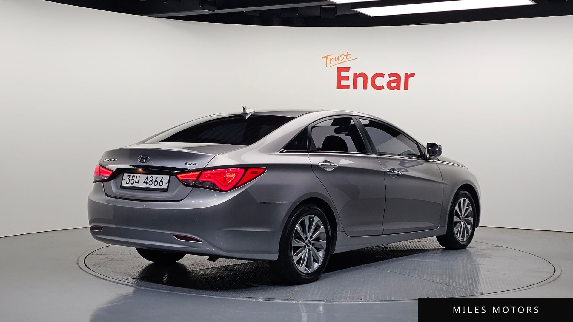 Hyundai Sonata 2014 — миниатюра 2