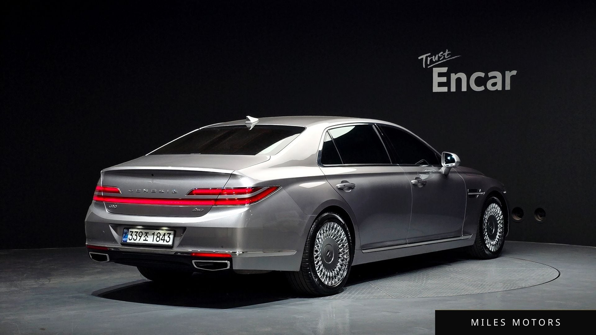 Genesis G90 2021 — миниатюра 2