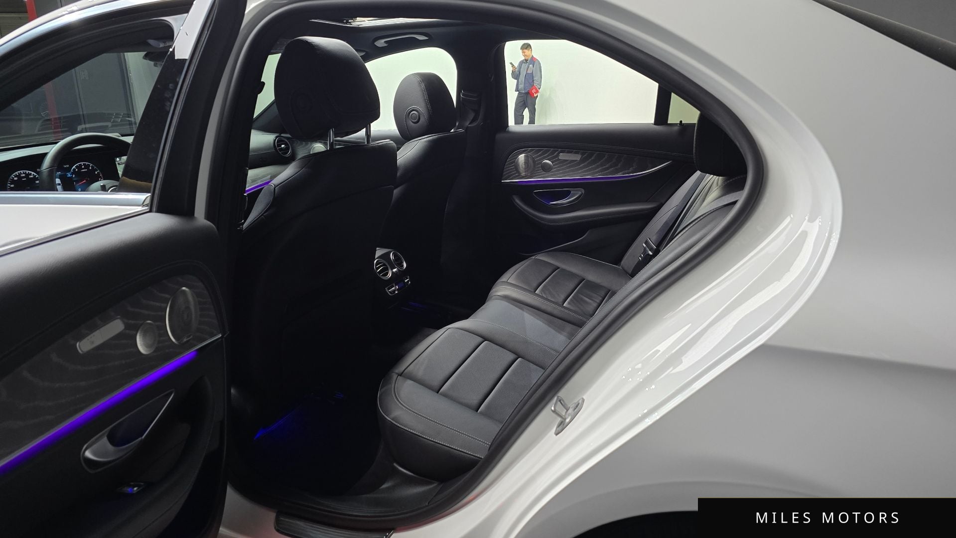 Mercedes-Benz E-Class W213 2022 — миниатюра 11
