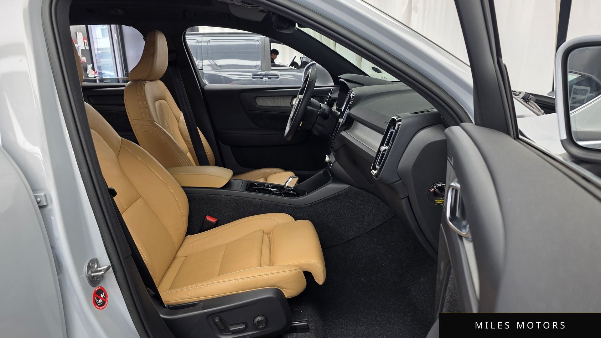 Volvo XC40 2022 — миниатюра 11