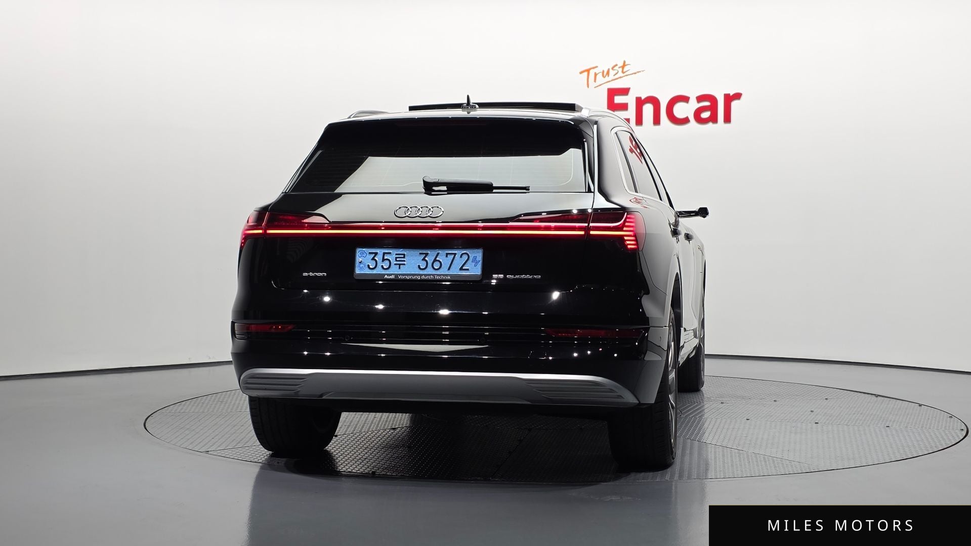 Audi e-tron 2020 — миниатюра 4