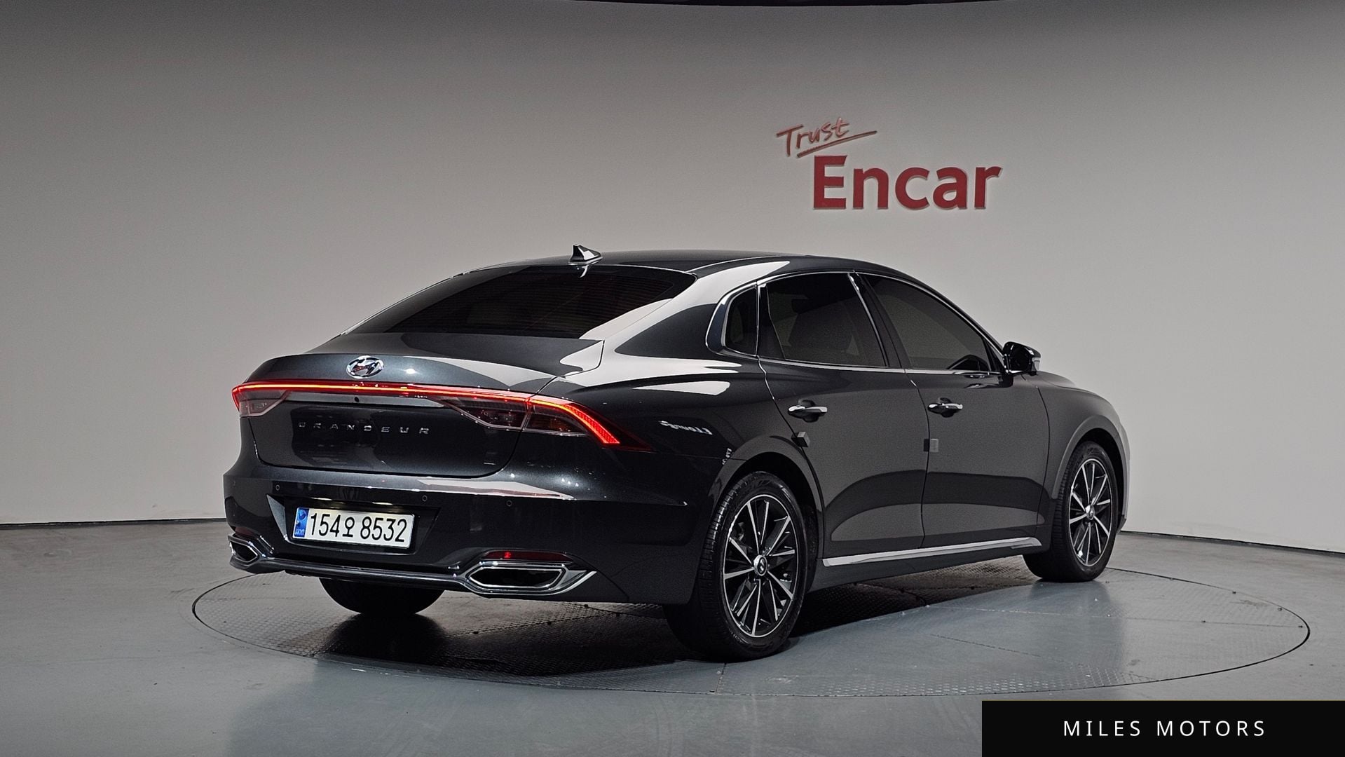 Hyundai Grandeur 2022 — фото 1 из 12