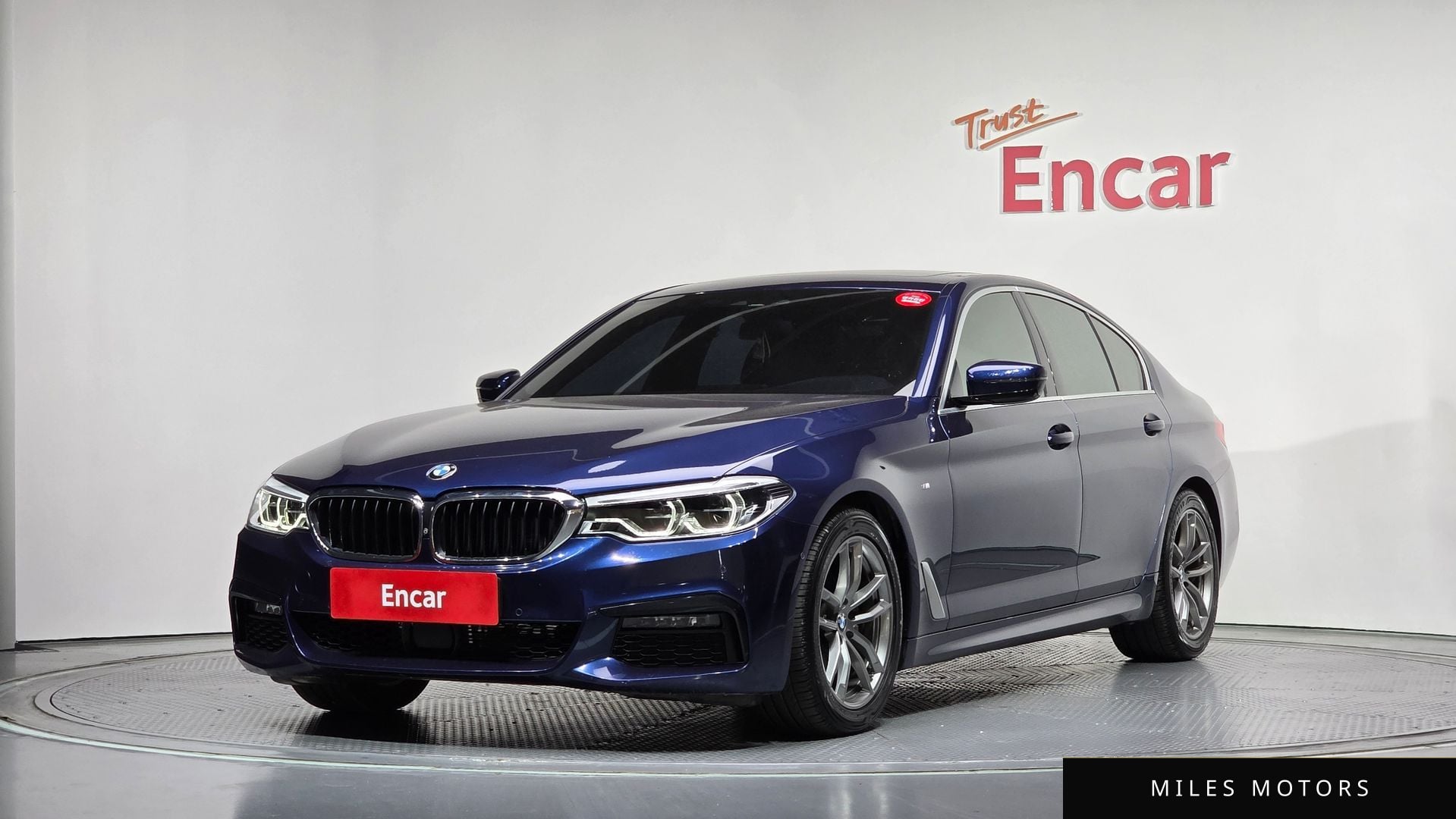 BMW 5 Series (G30) 2020 — фото 1 из 12