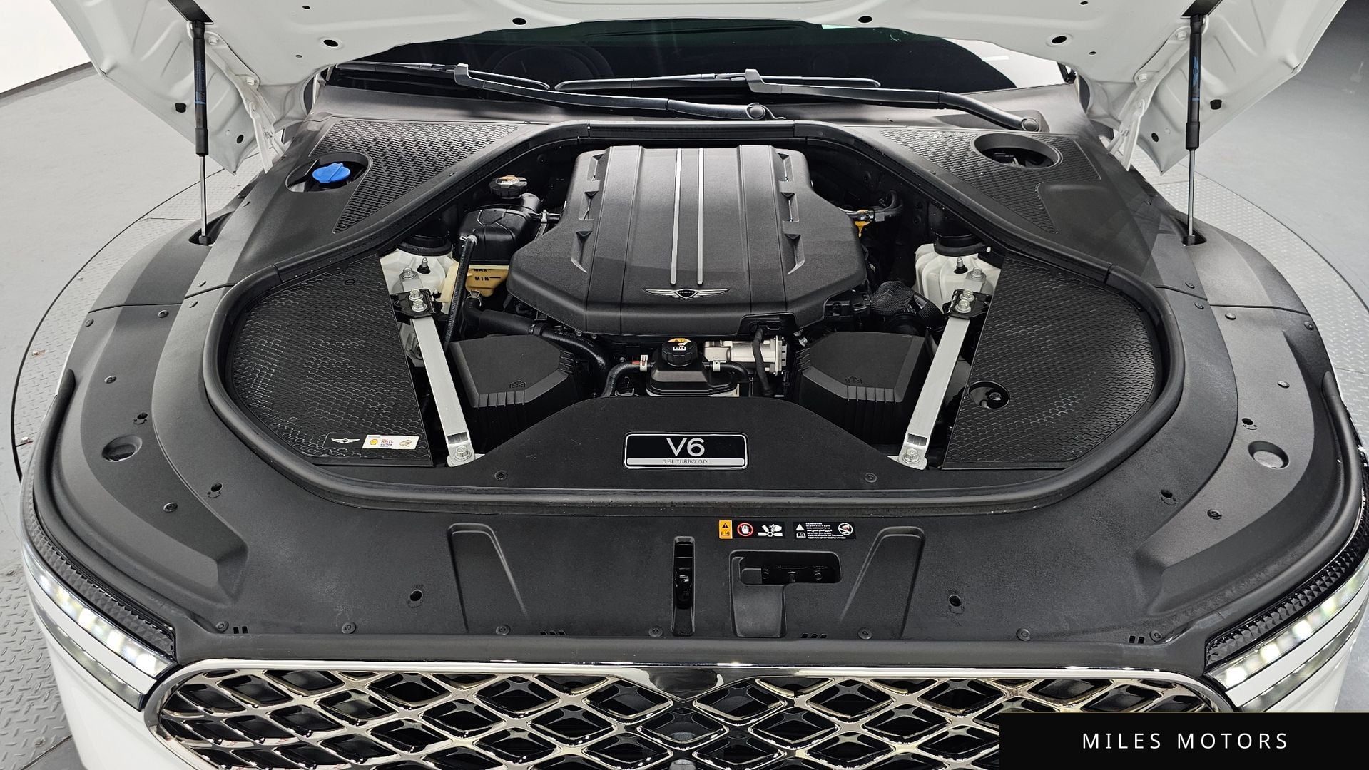 Genesis G90 (RS4) 2023 — миниатюра 5
