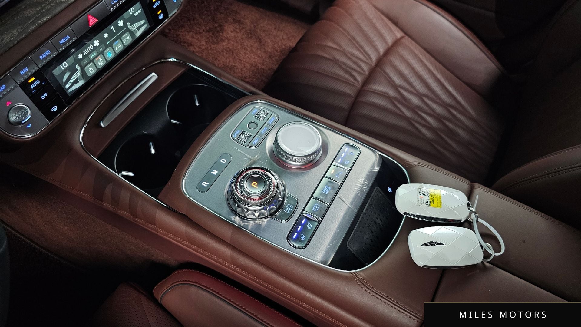 Genesis G90 (RS4) 2023 — миниатюра 11