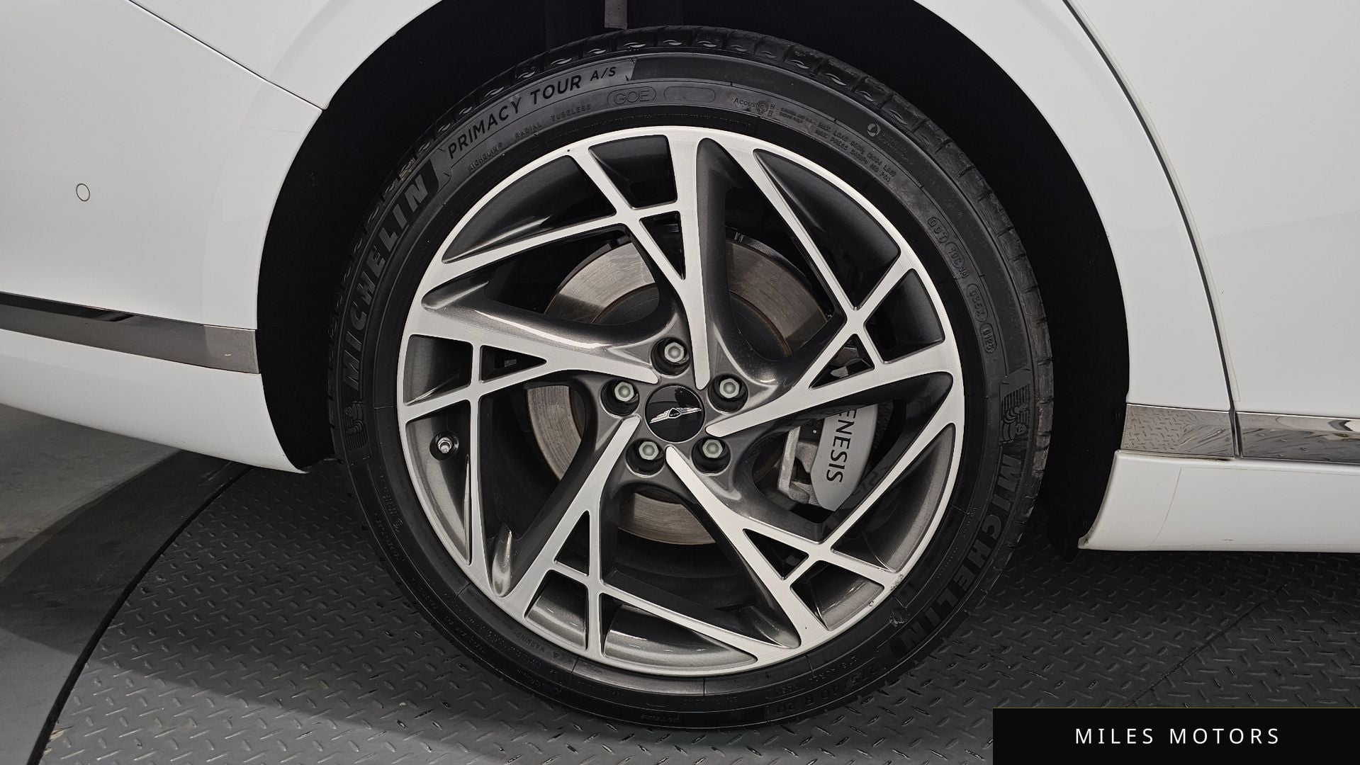 Genesis G90 (RS4) 2023 — миниатюра 6
