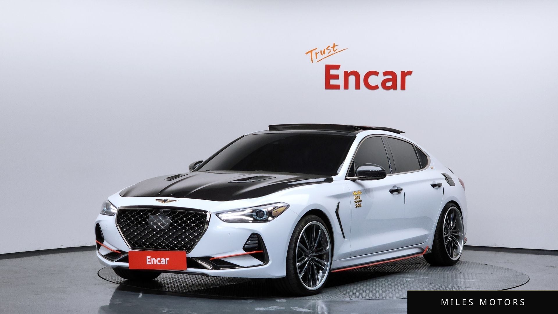 Genesis G70 2019 — фото 1 из 12