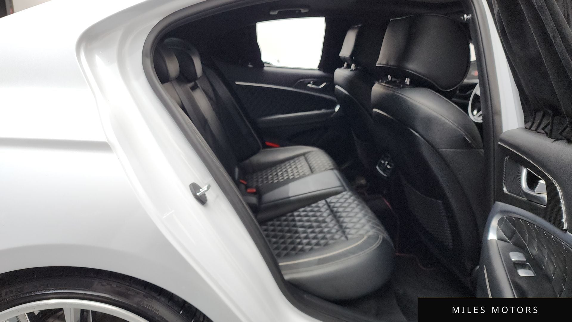 Genesis G70 2019 — миниатюра 11