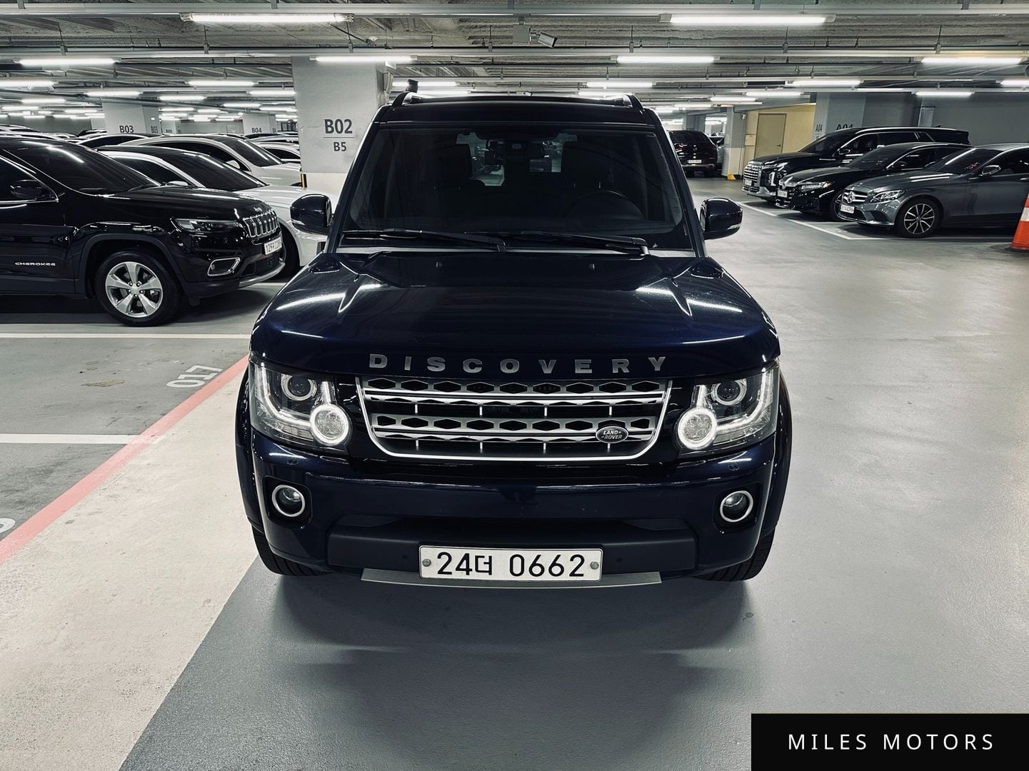 Land Rover Discovery 2016 — миниатюра 2