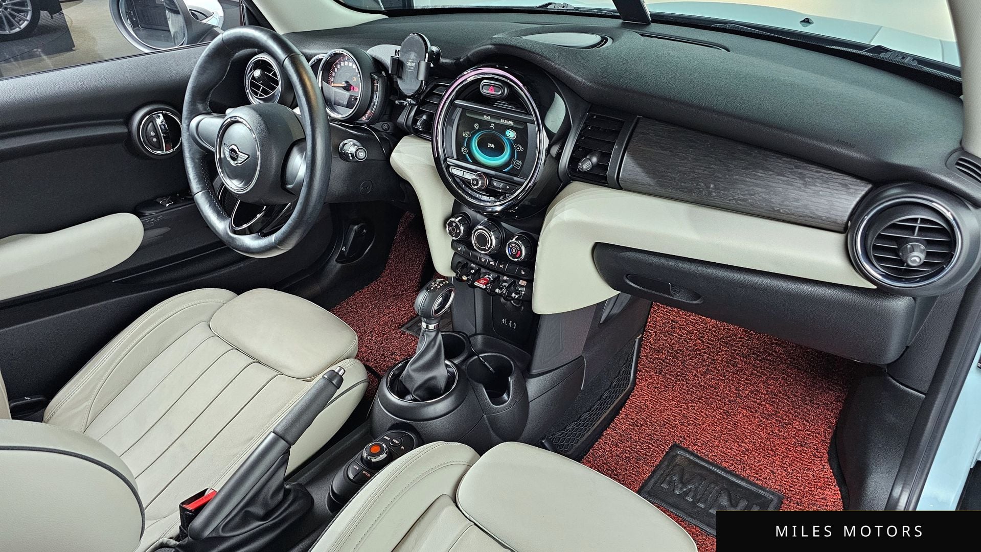 MINI Cooper 2018 — миниатюра 10