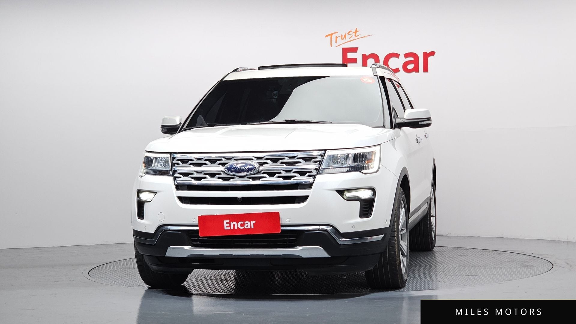 Ford Explorer 2018 — миниатюра 3