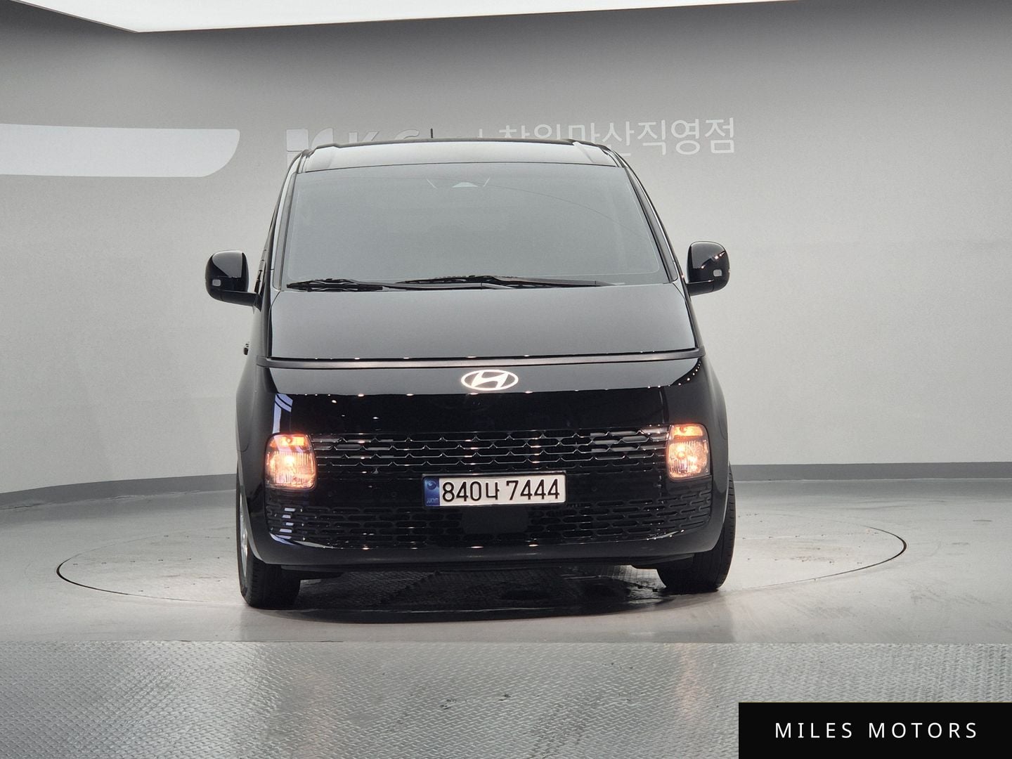 Hyundai Staria 2025 — миниатюра 2