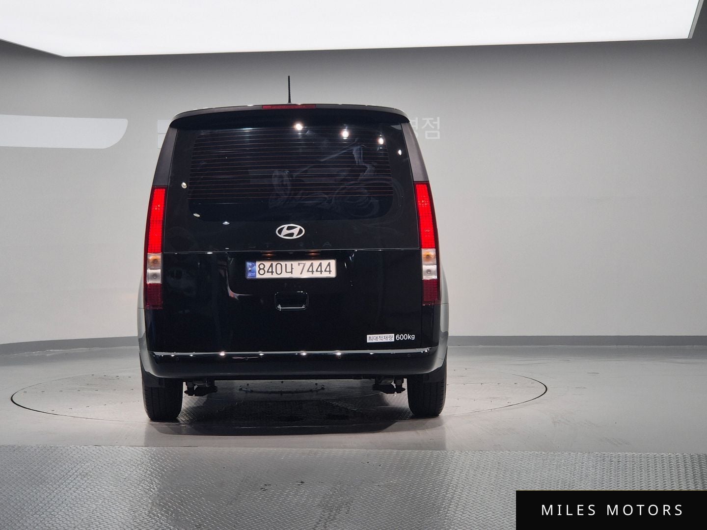 Hyundai Staria 2025 — миниатюра 6