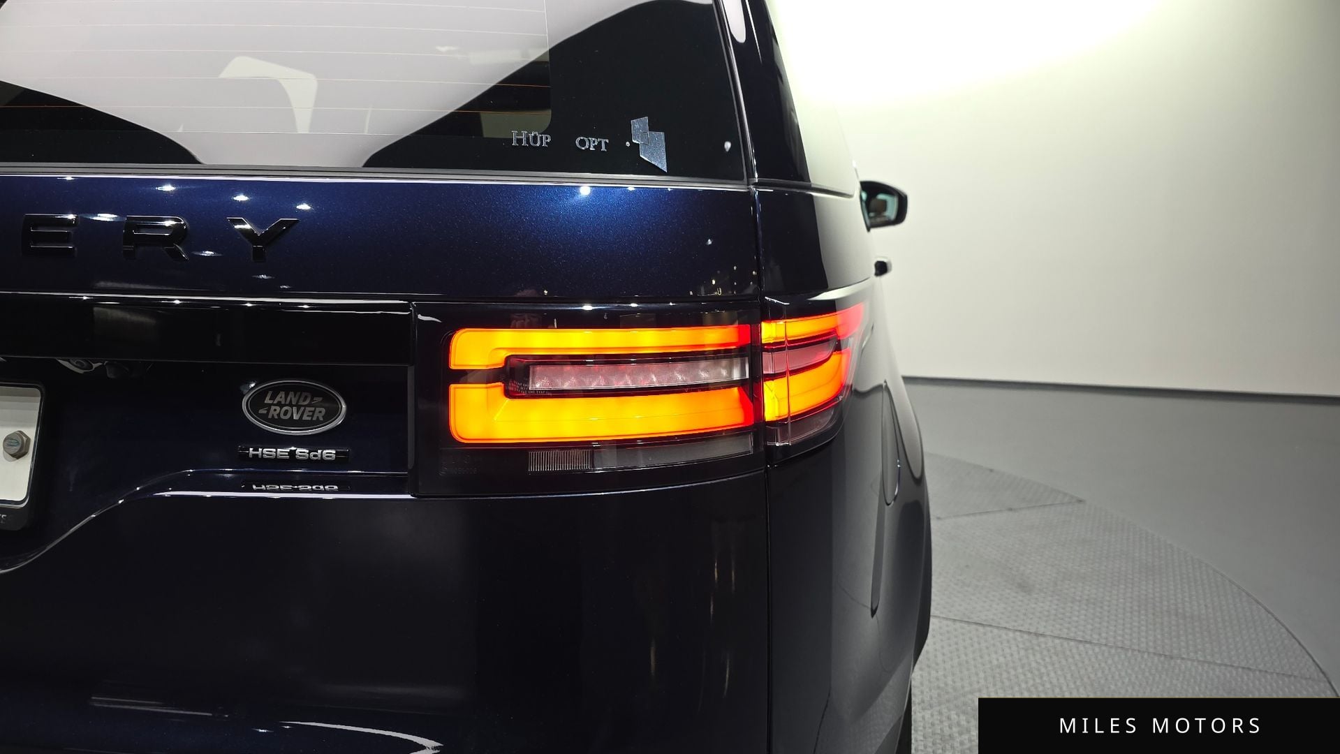 Land Rover Discovery 2019 — миниатюра 8