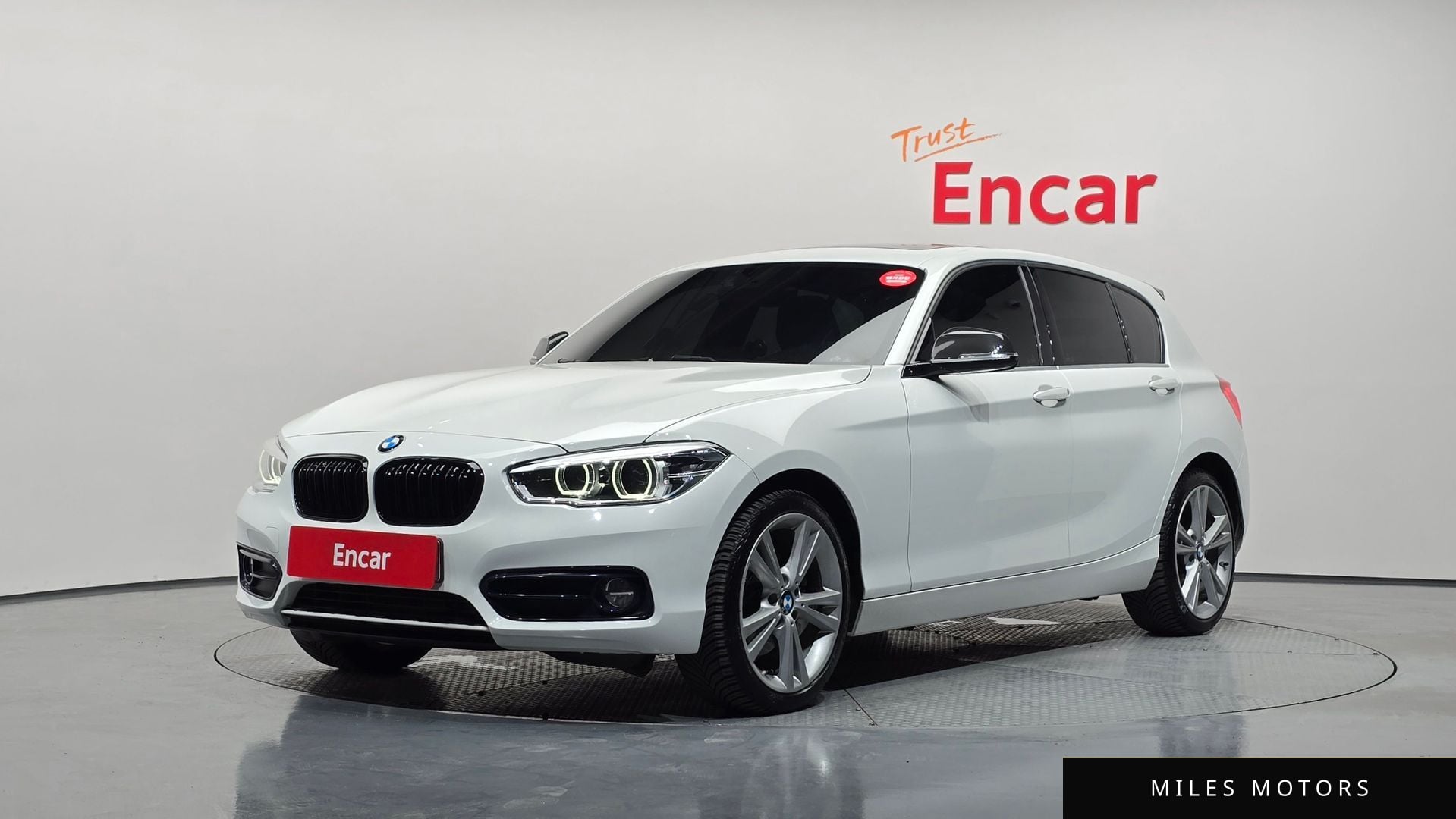 BMW 1 Series (F20) 2019 — фото 1 из 12