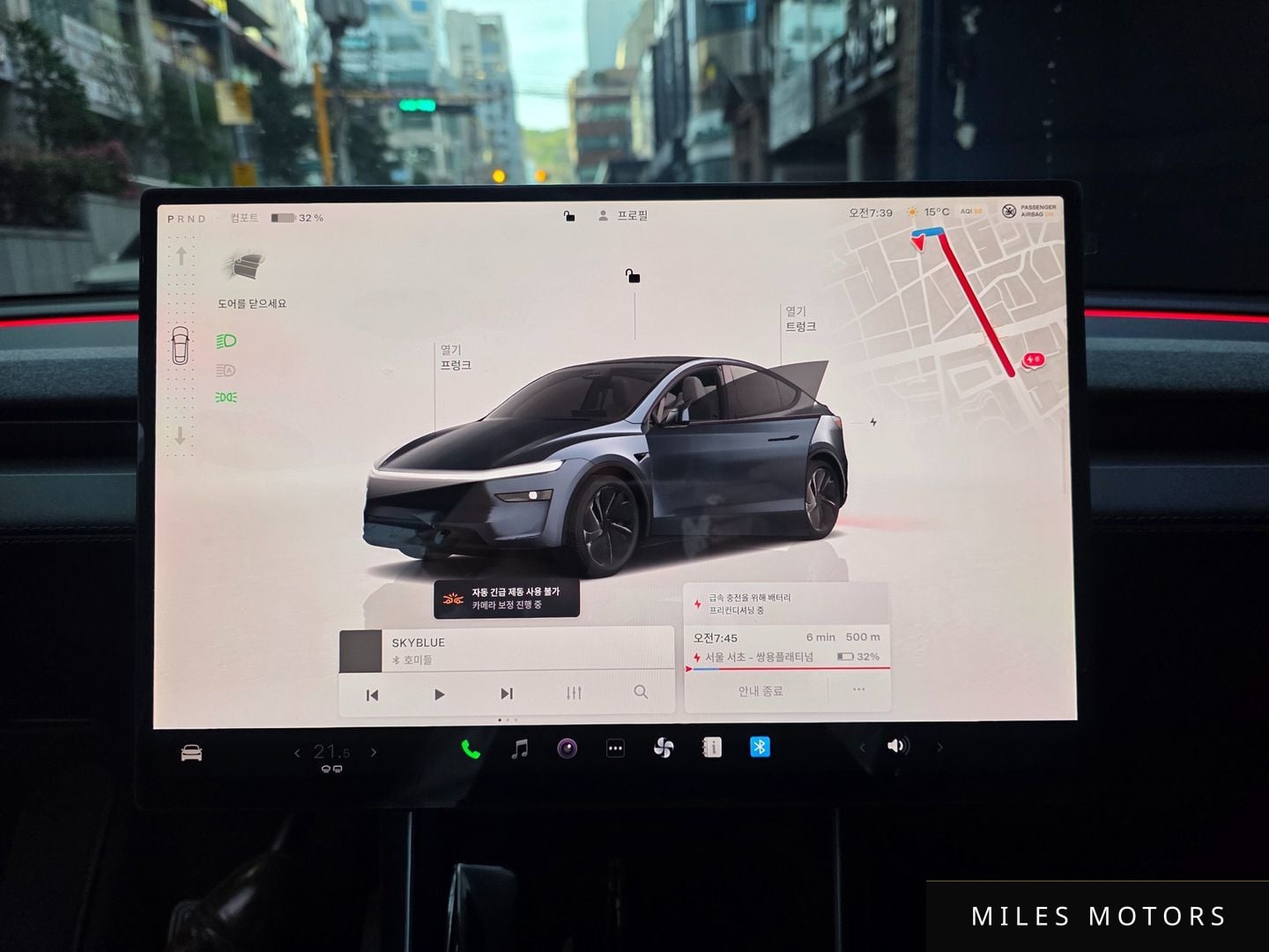 Tesla Model Y 2026 — миниатюра 9