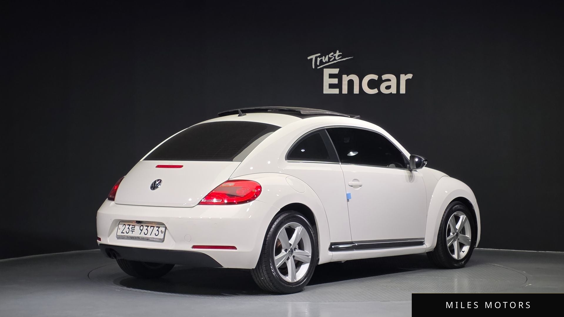Volkswagen Beetle 2014 — миниатюра 2