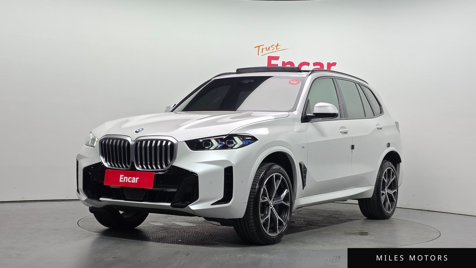 BMW X5 (G05) 2025 — фото 1 из 12