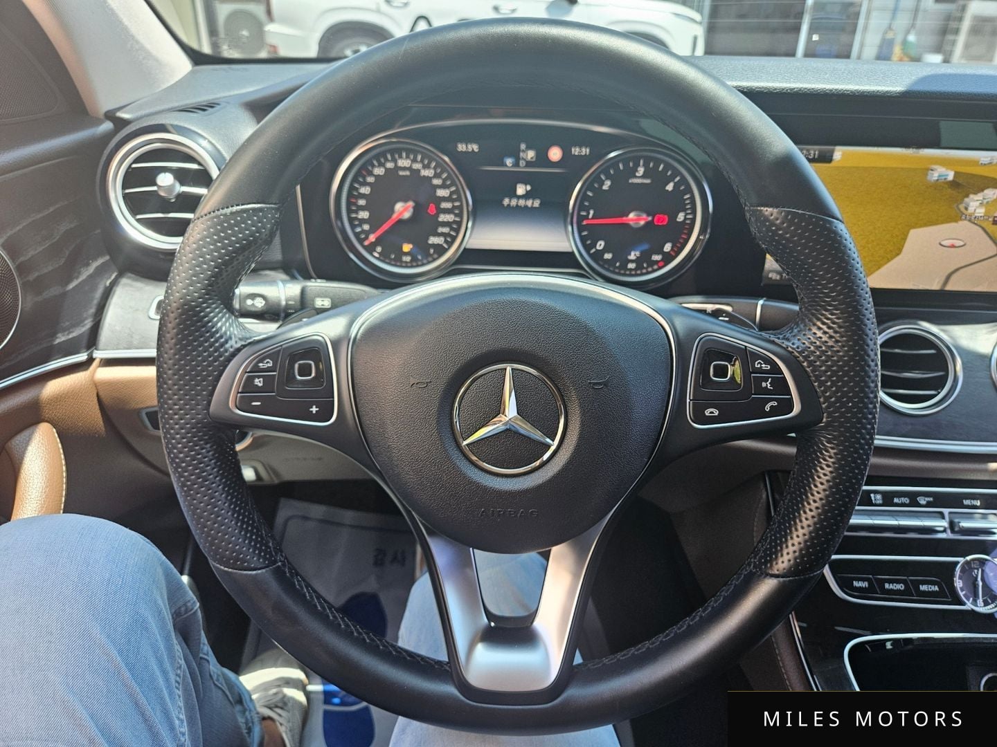 Mercedes-Benz E-Class W213 2017 — миниатюра 6
