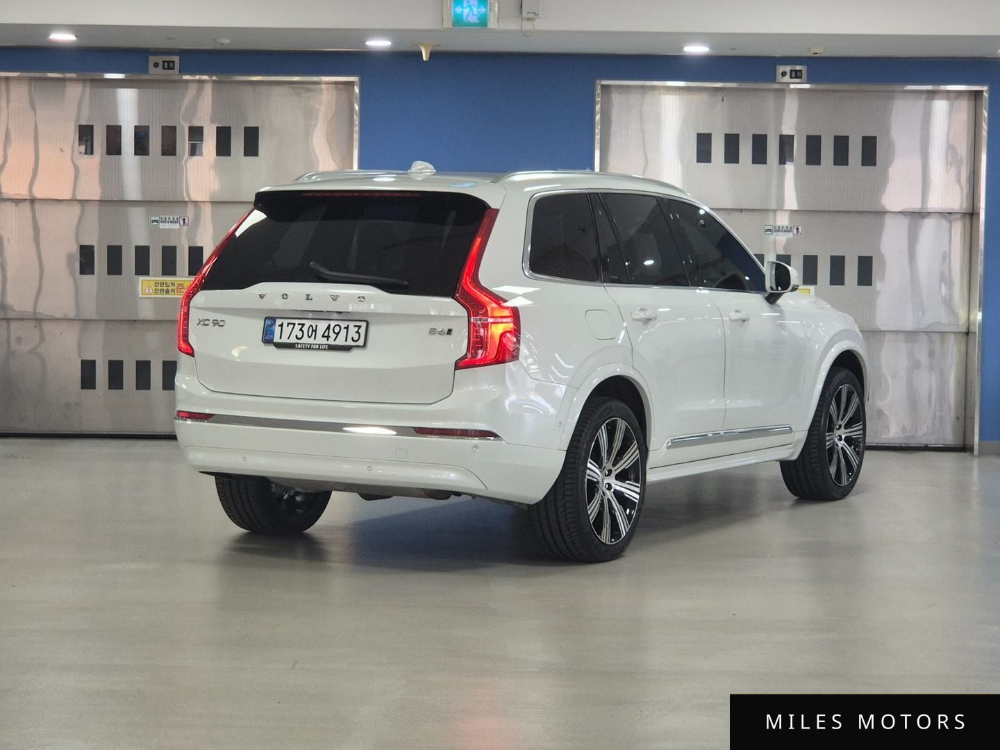 Volvo XC90 2025 — миниатюра 3