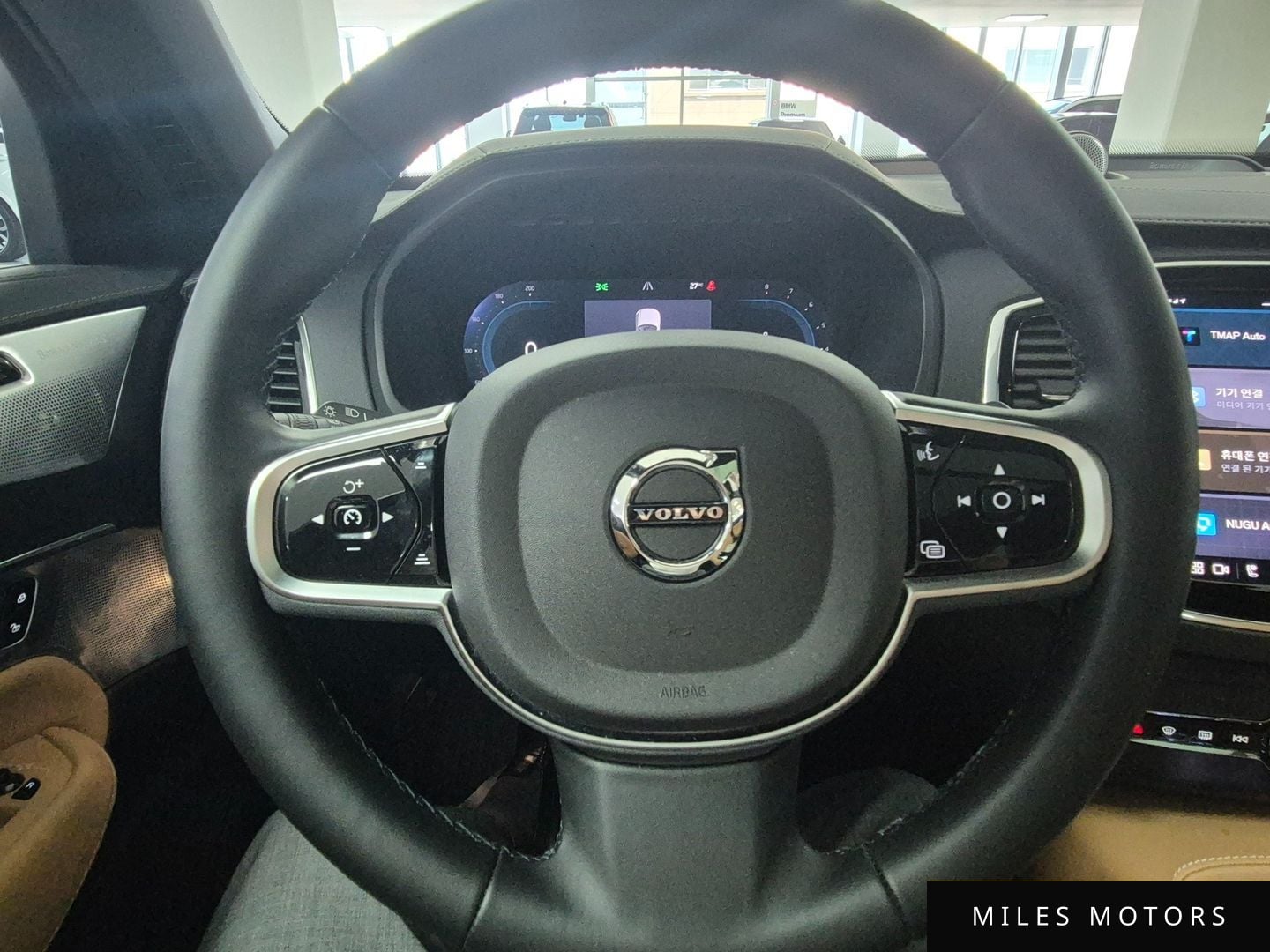 Volvo XC90 2025 — миниатюра 12