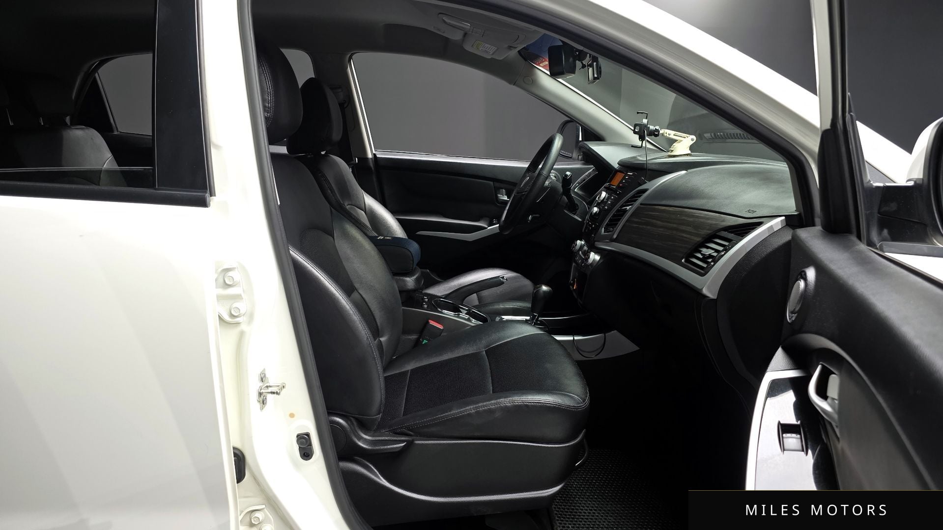 KG Mobility KORANDO 2016 — миниатюра 12
