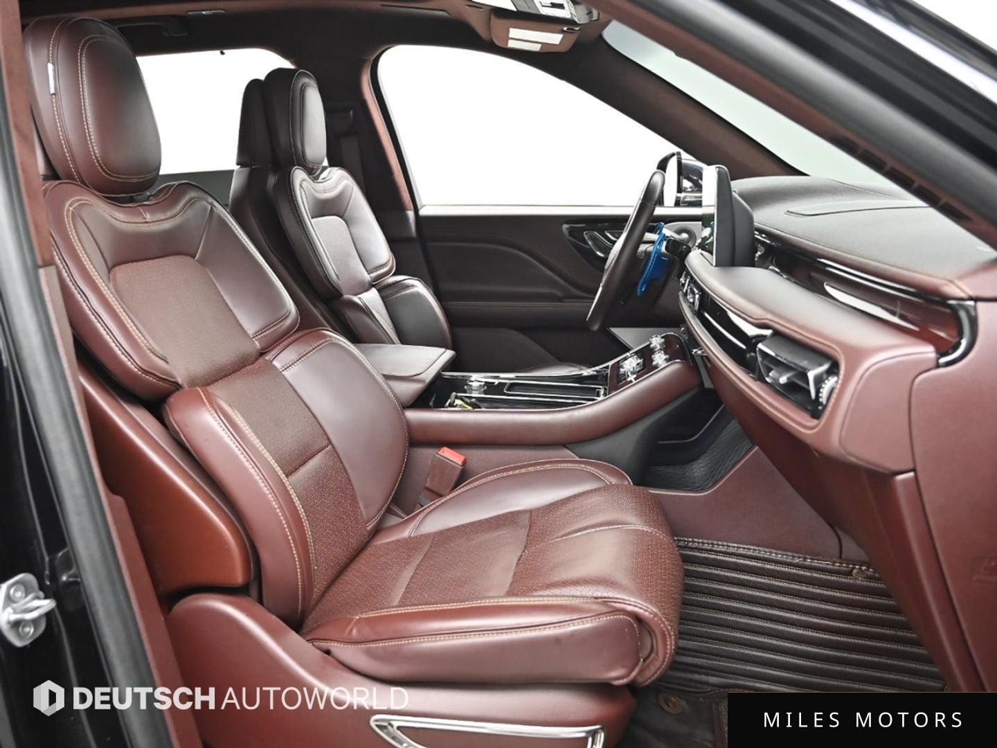 Lincoln Aviator 2021 — миниатюра 10