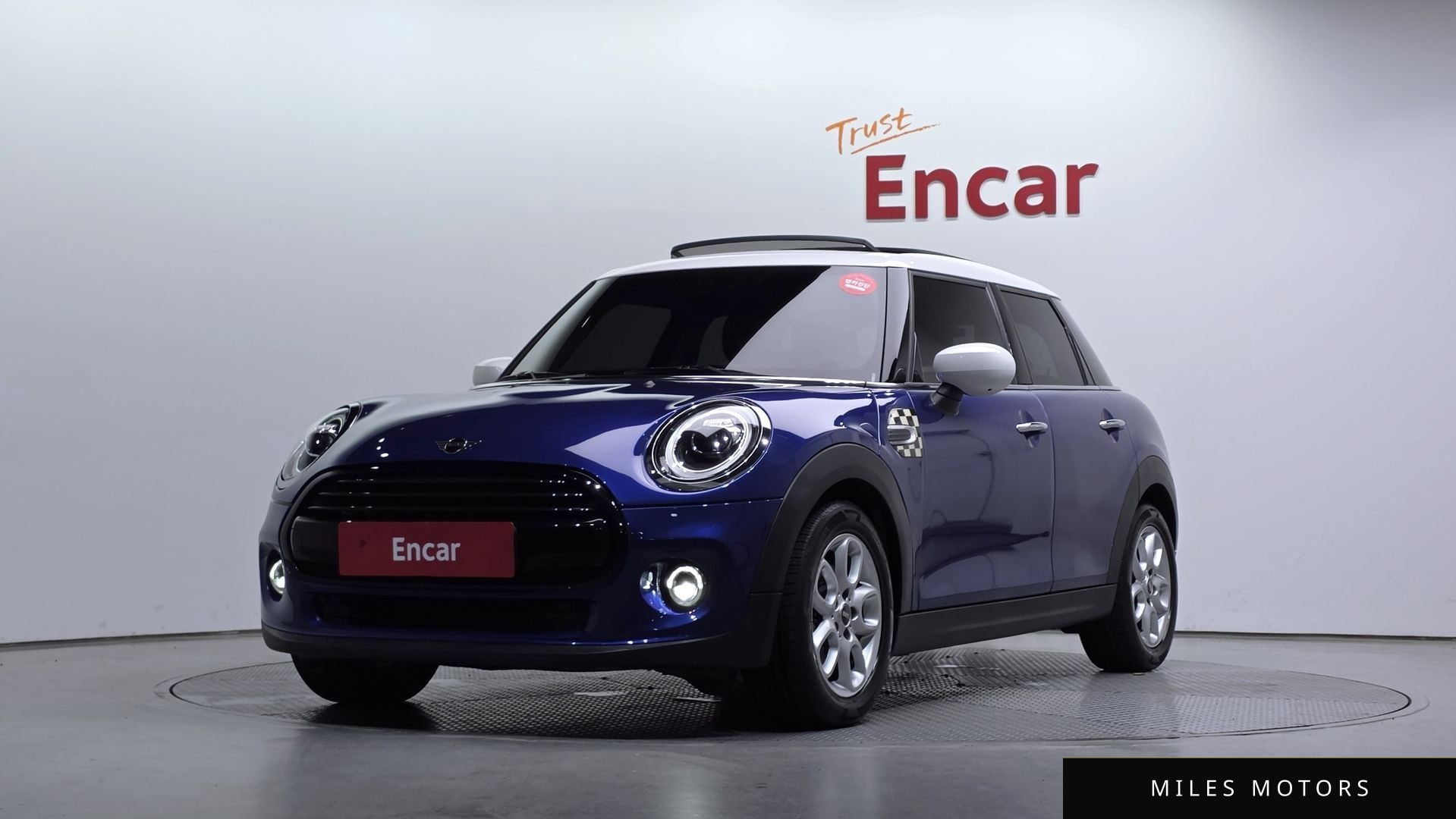 MINI Cooper 2020 — фото 1 из 12