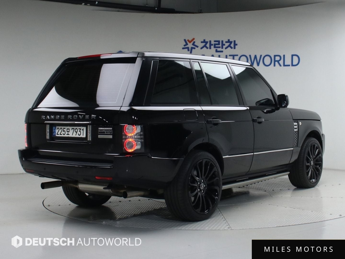 Land Rover Range Rover 2011 — миниатюра 2