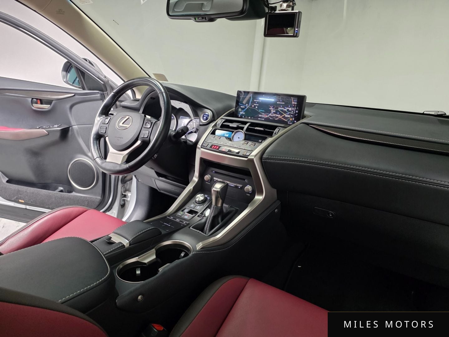 Лексус NX300h 2019 — миниатюра 6
