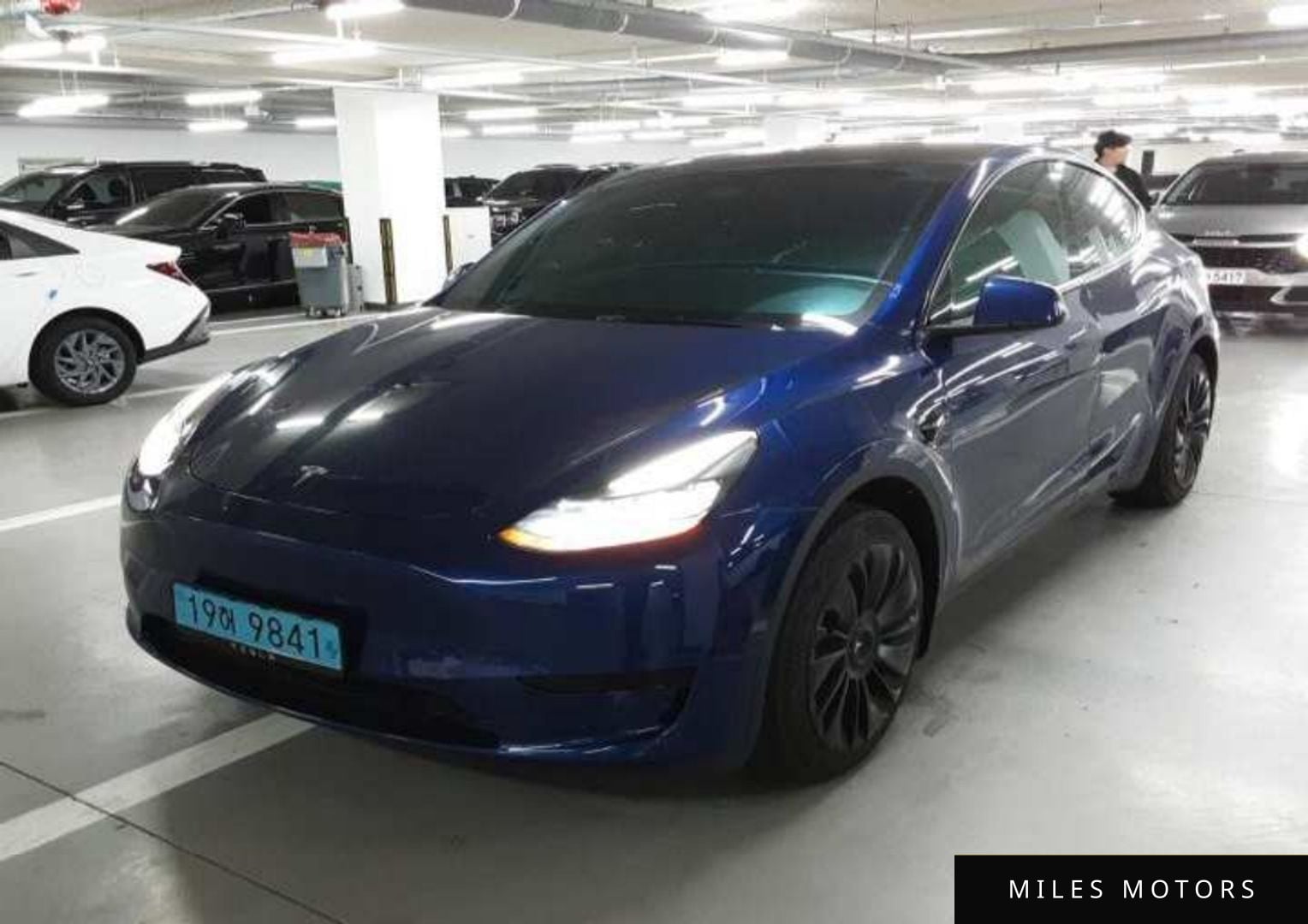Tesla Model Y 2024 — миниатюра 2