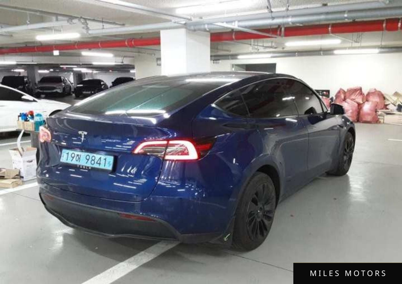 Tesla Model Y 2024 — миниатюра 6
