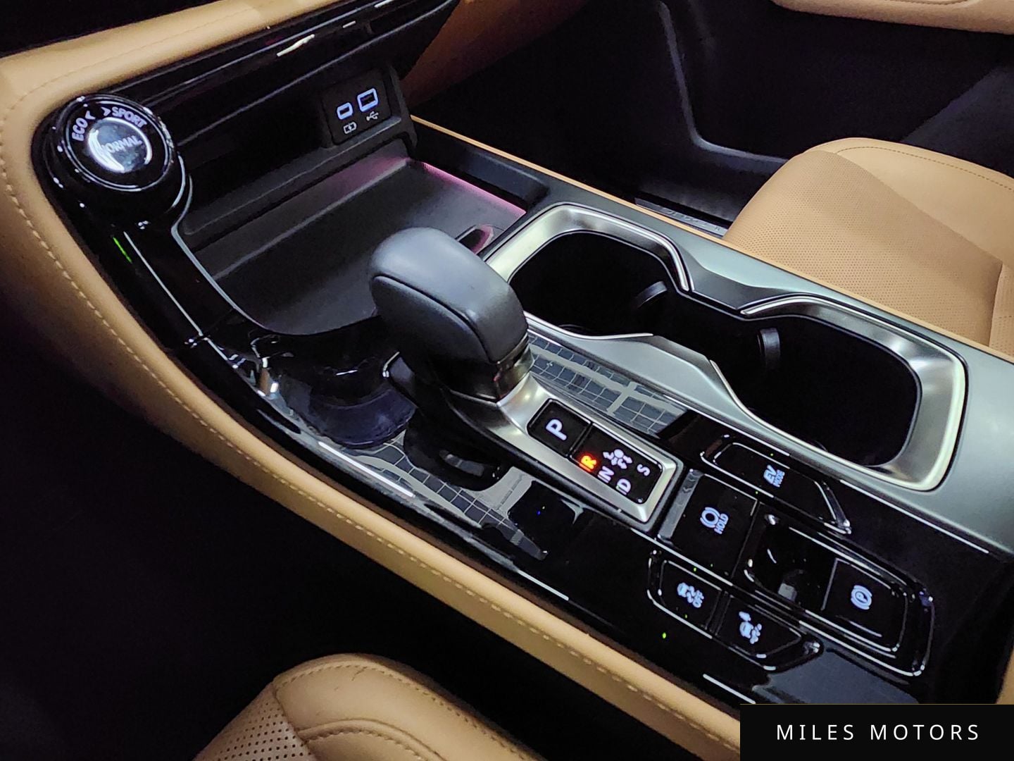 Лексус NX350h 2024 — миниатюра 9